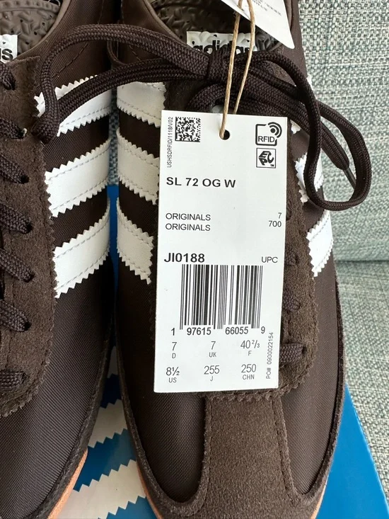 NWT adidas Original SL 72 Sneakers - Picture 2 of 6